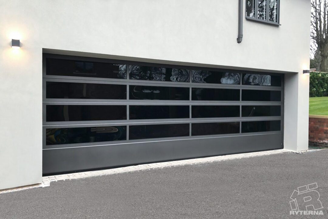 Sectional garage doors (9)